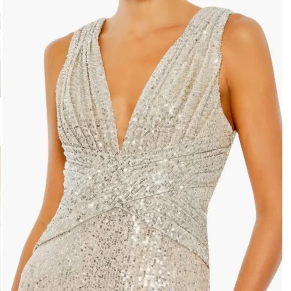 MAC DUGGAL SPARKLE SEQUIN SHEATH NUDE GOWN sz 16